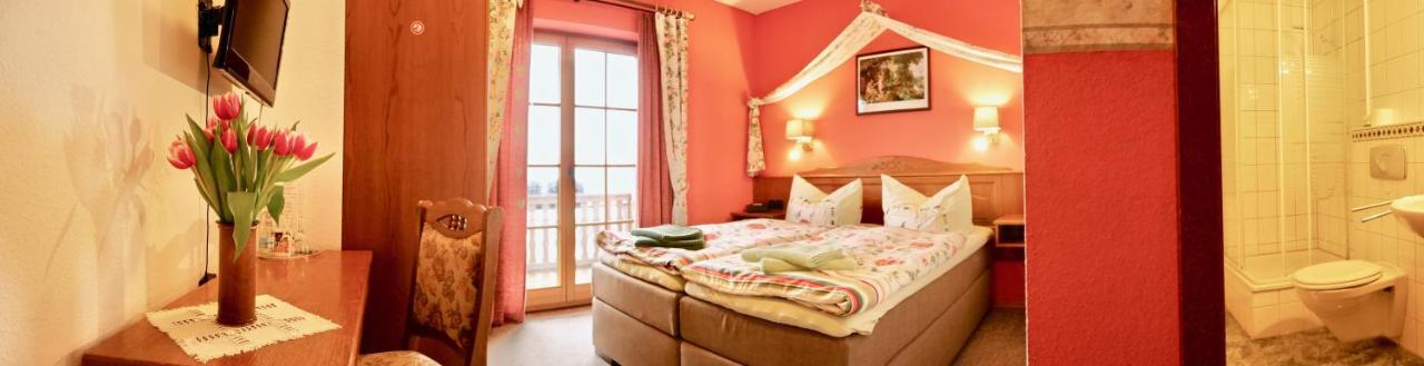 Pension Gruenes Herz Tonndorf ภายนอก รูปภาพ