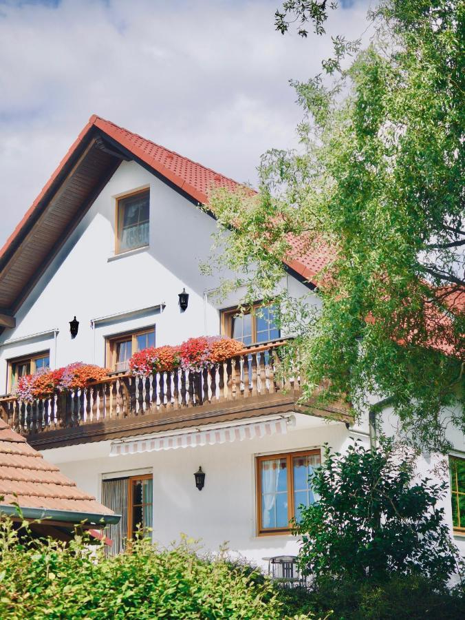 Pension Gruenes Herz Tonndorf ภายนอก รูปภาพ