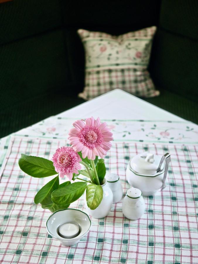 Pension Gruenes Herz Tonndorf ภายนอก รูปภาพ
