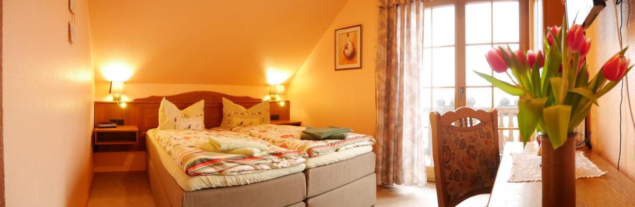Pension Gruenes Herz Tonndorf ภายนอก รูปภาพ